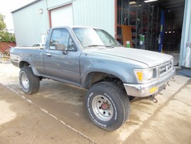 1994 TOYOTA PICKUP STANDARD CAB GRAY 4WD MT 2.4 Z19595